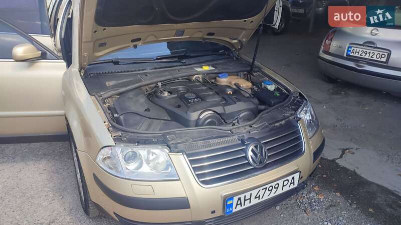 Універсал Volkswagen Passat 2003 в Краматорську