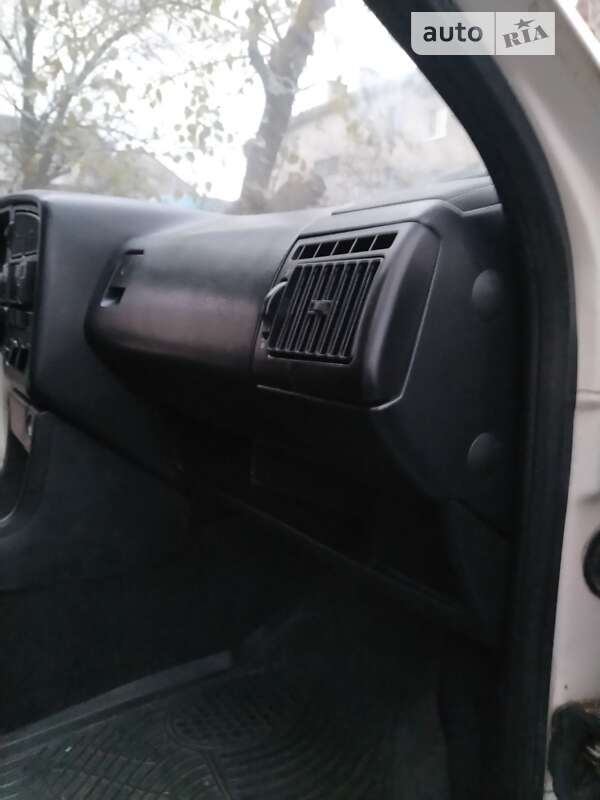 Универсал Volkswagen Passat 1990 в Харькове фото 17 Универсал Volkswagen Passat 1990 в Харькове