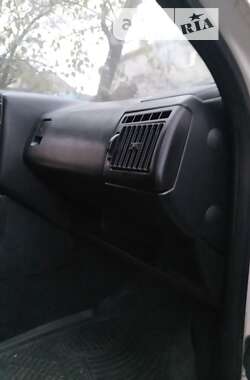 Универсал Volkswagen Passat 1990 в 