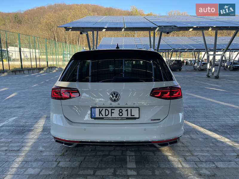 Универсал Volkswagen Passat 2019 в Львове