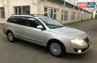 Универсал Volkswagen Passat 2008 в Львове