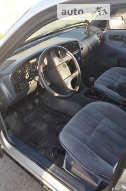 Седан Volkswagen Passat 1991 в 
