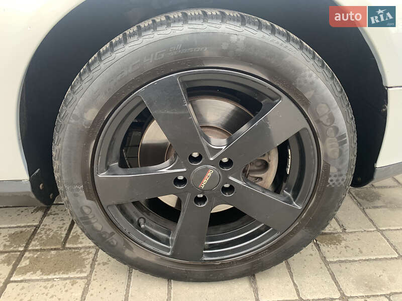 Седан Volkswagen Passat 2008 в Черкассах