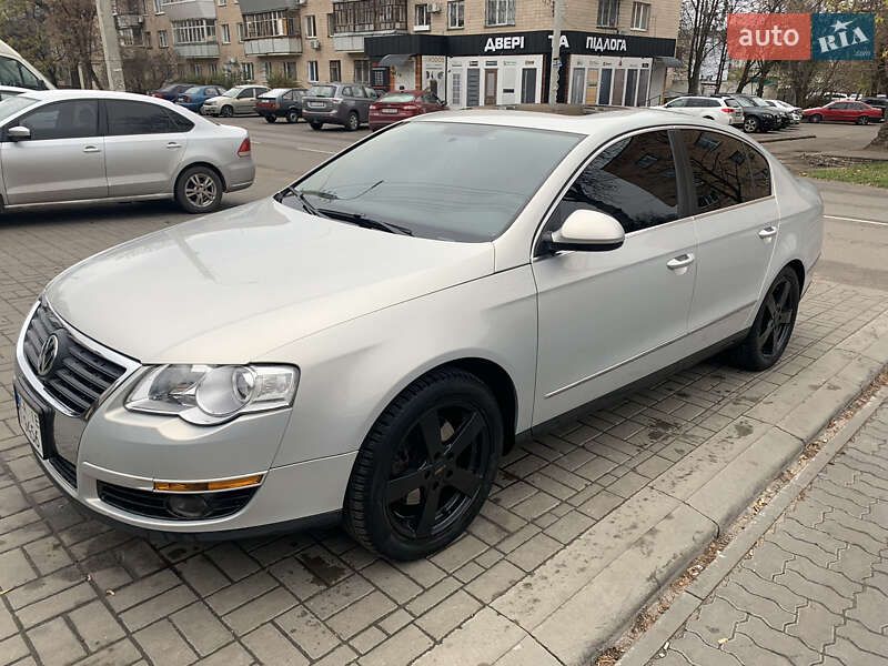Седан Volkswagen Passat 2008 в Черкассах