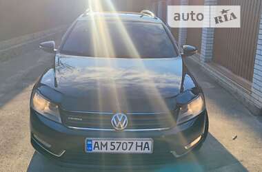 Универсал Volkswagen Passat 2012 в Житомире