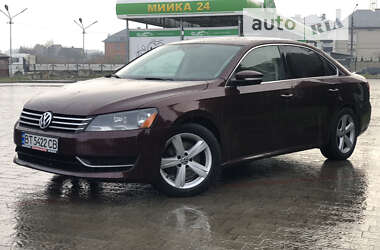 Седан Volkswagen Passat 2013 в Івано-Франківську