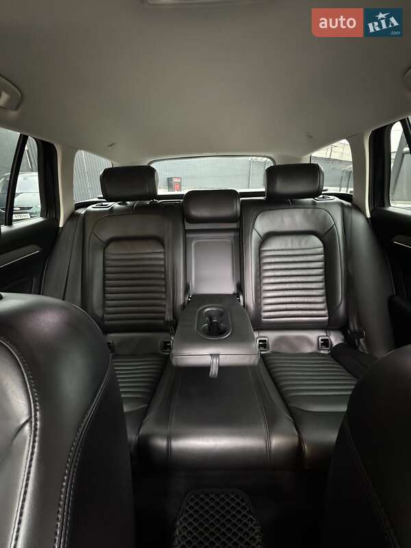 Универсал Volkswagen Passat 2015 в Хмельницком фото 10 Универсал Volkswagen Passat 2015 в Хмельницком