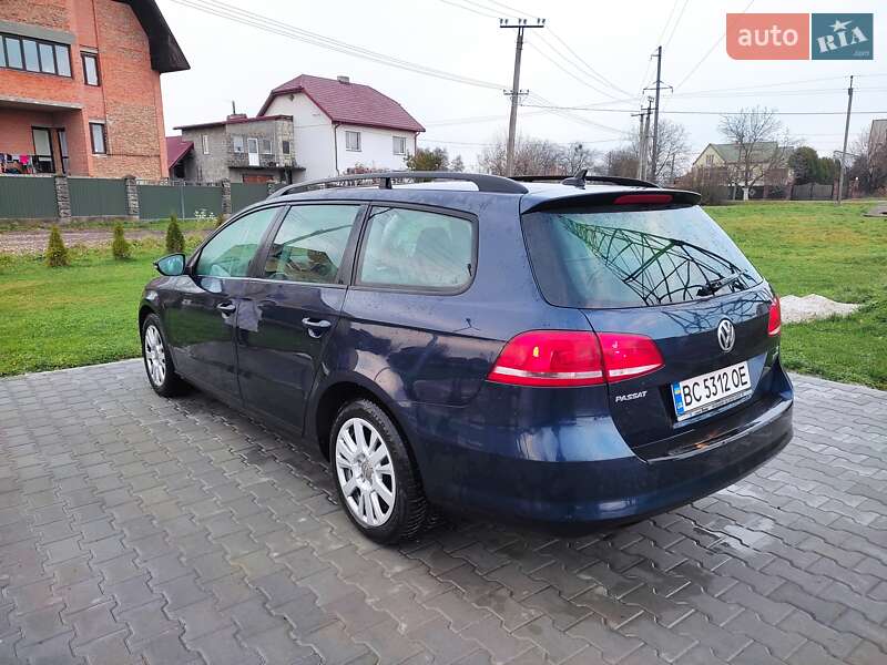 Універсал Volkswagen Passat 2011 в Львові