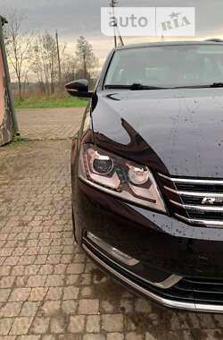 Универсал Volkswagen Passat 2013 в 
