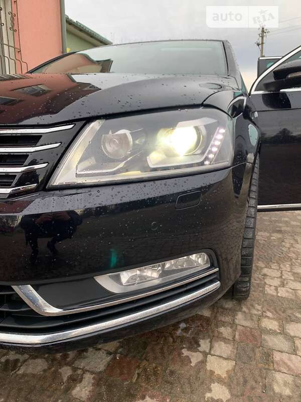 Универсал Volkswagen Passat 2013 в Калуше