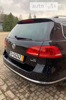 Универсал Volkswagen Passat 2013 в 