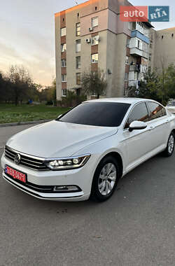 Седан Volkswagen Passat 2018 в Мукачево