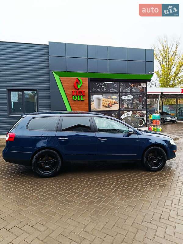 Универсал Volkswagen Passat 2009 в Харькове