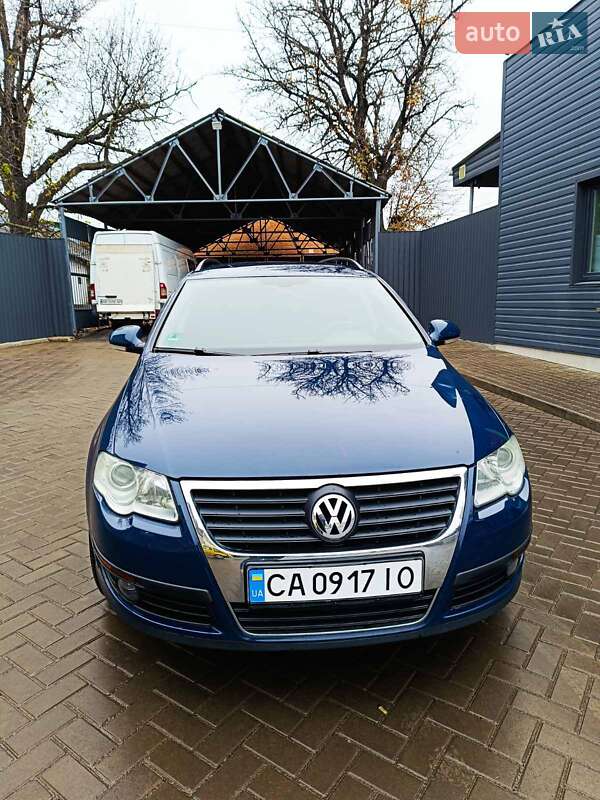 Универсал Volkswagen Passat 2009 в Харькове