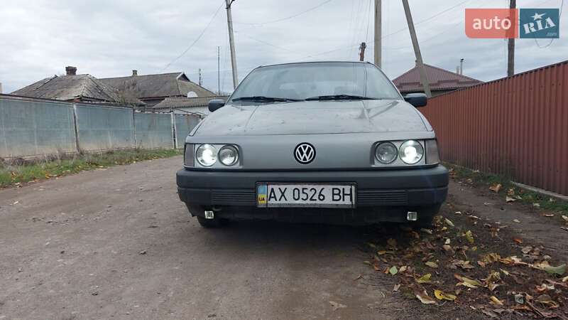Volkswagen Passat 1993