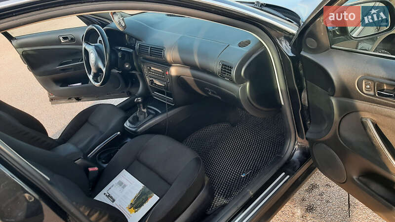 Універсал Volkswagen Passat 2002 в Кропивницькому