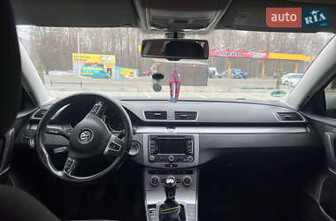 Универсал Volkswagen Passat 2012 в Тернополе