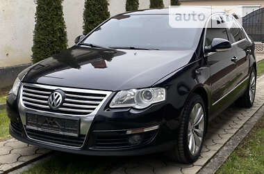 Седан Volkswagen Passat 2008 в Сваляве