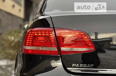 Седан Volkswagen Passat 2012 в 