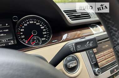Седан Volkswagen Passat 2012 в 