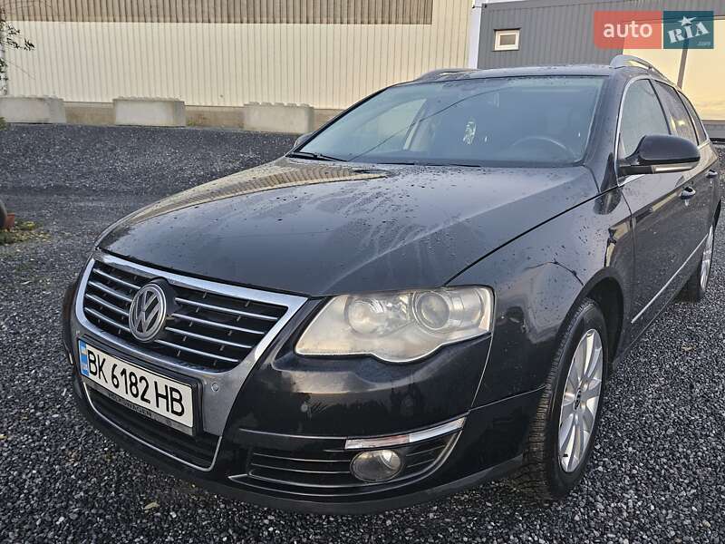 Універсал Volkswagen Passat 2009 в Хмельницькому