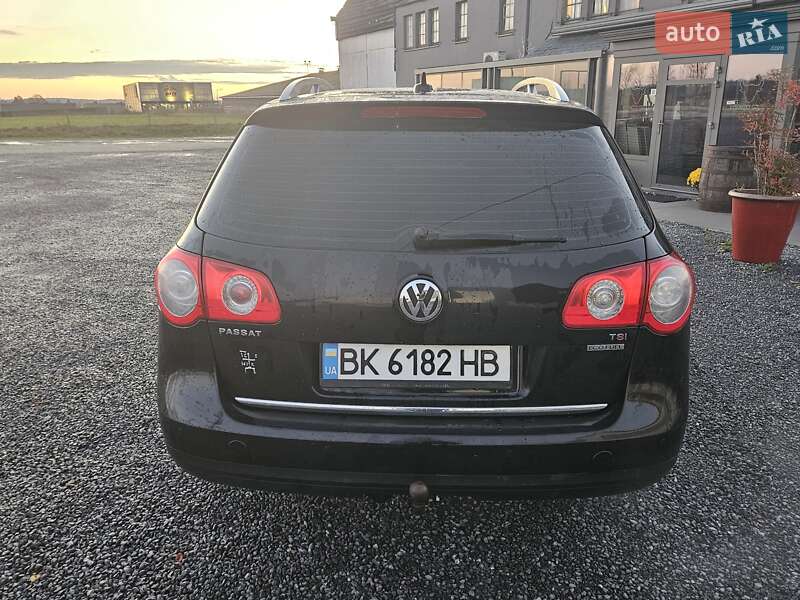 Універсал Volkswagen Passat 2009 в Хмельницькому