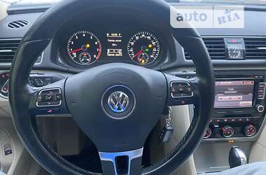 Седан Volkswagen Passat 2014 в 
