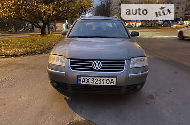 Универсал Volkswagen Passat 2003 в Харькове