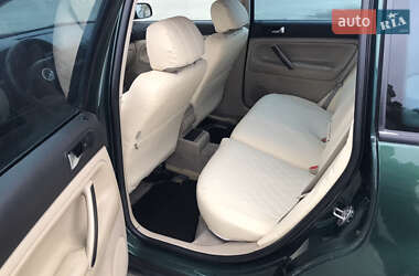 Универсал Volkswagen Passat 2000 в 