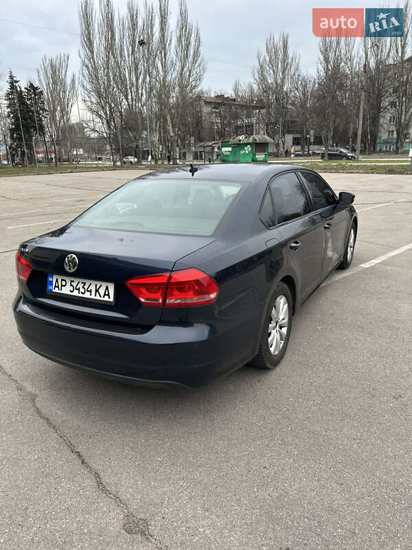 Седан Volkswagen Passat 2012 в Запорожье