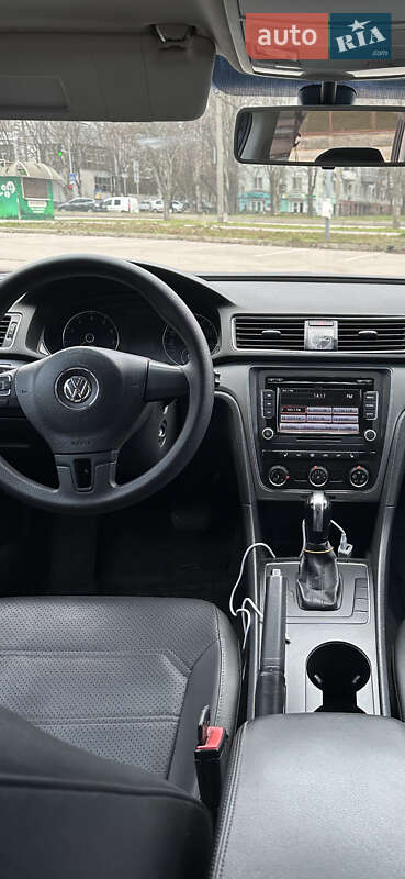 Седан Volkswagen Passat 2012 в Запорожье