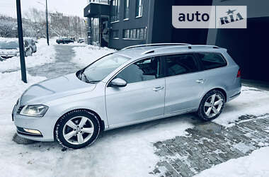 Універсал Volkswagen Passat 2011 в Львові