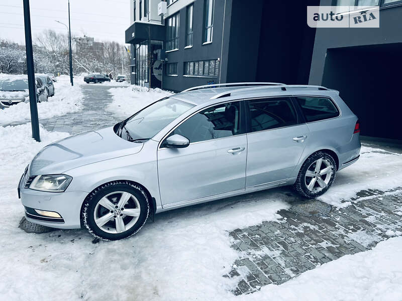 Volkswagen Passat 2011