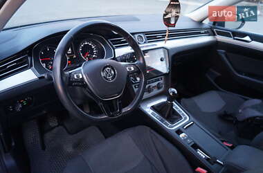 Универсал Volkswagen Passat 2015 в 