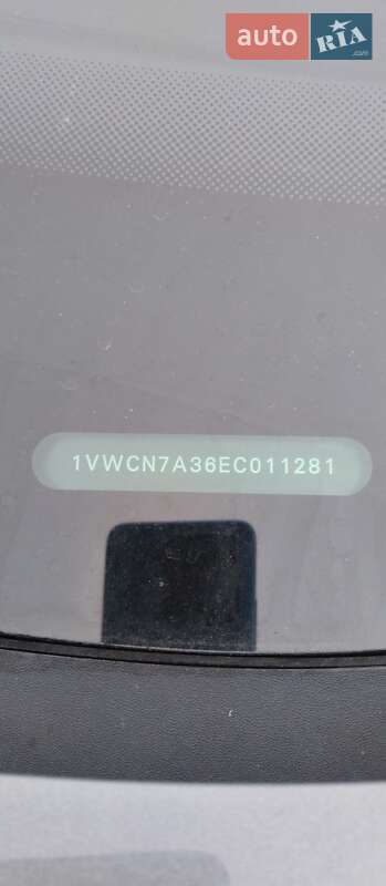 Седан Volkswagen Passat 2013 в Баранівці