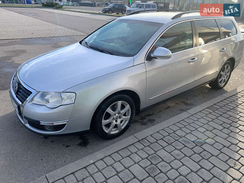 Універсал Volkswagen Passat 2009 в Тячеві