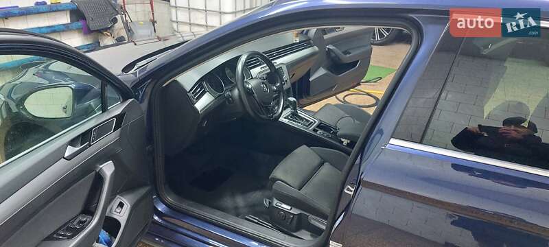 Универсал Volkswagen Passat 2016 в Кривом Роге фото 13 Универсал Volkswagen Passat 2016 в Кривом Роге