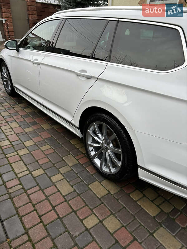 Универсал Volkswagen Passat 2018 в Ровно