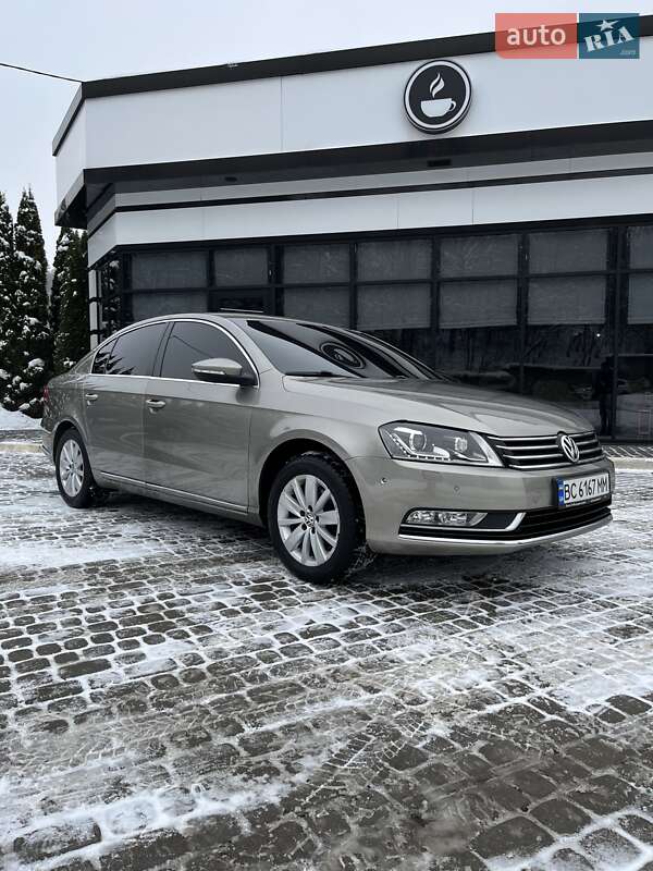 Седан Volkswagen Passat 2014 в Львові фото 2 Седан Volkswagen Passat 2014 в Львові