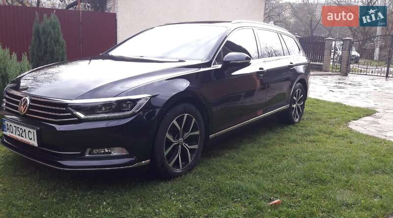 Универсал Volkswagen Passat 2015 в Ужгороде