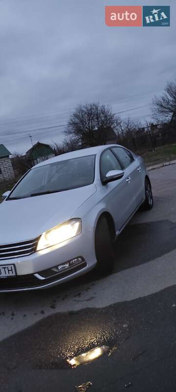 Volkswagen Passat 2011