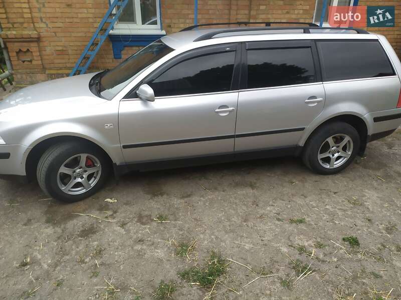 Універсал Volkswagen Passat 2002 в Бердичеві