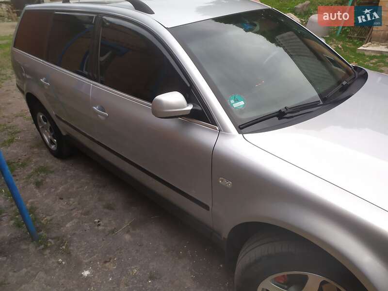 Універсал Volkswagen Passat 2002 в Бердичеві
