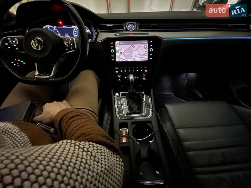 Универсал Volkswagen Passat 2018 в Кременчуге фото 8 Универсал Volkswagen Passat 2018 в Кременчуге