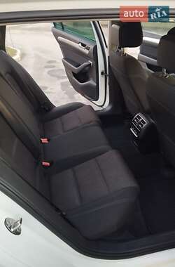 Универсал Volkswagen Passat 2015 в Любаре