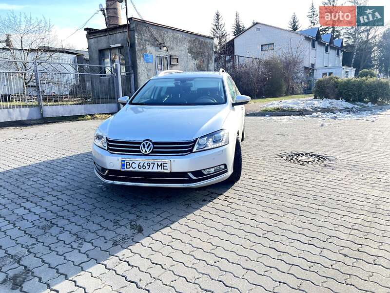 Универсал Volkswagen Passat 2011 в Львове