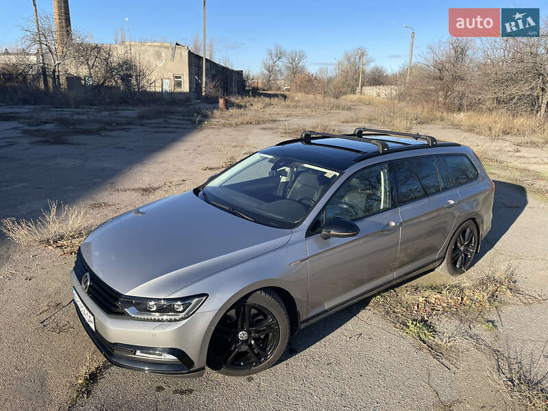 Універсал Volkswagen Passat 2014 в Одесі