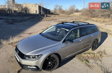 Универсал Volkswagen Passat 2014 в Одессе