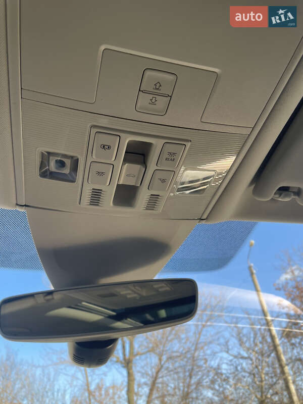 Універсал Volkswagen Passat 2014 в Одесі