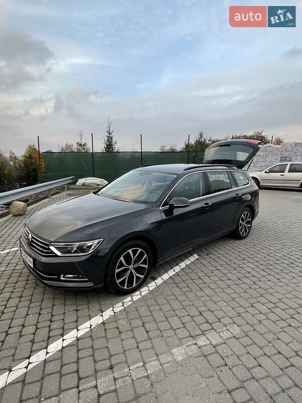 Универсал Volkswagen Passat 2016 в Ужгороде